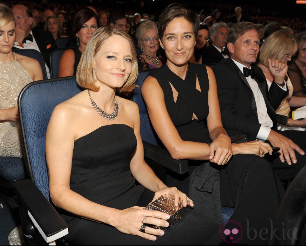 Jodie Foster y Alexandra Hedison en la alfombra roja de los Premios Emmy 2014