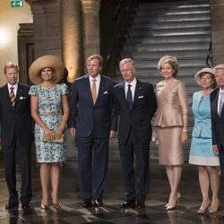 Guillermo Alejandro y Máxima de Holanda con sus invitados, los Grandes Duques de Luxemburgo, los Reyes de Bélgica y el presidente de Alemania, Joachim Gauc