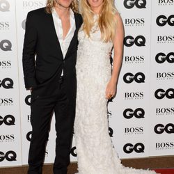Dougie Poynter y Ellie Goulding en los Premios GQ Hombres del Año 2014