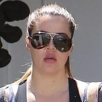 Khloé Kardashian luce unos labios más carnosos