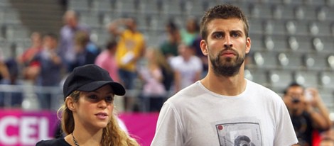 Gerard Piqué y Shakira viendo el partido de baloncesto Estados Unidos-Eslovenia