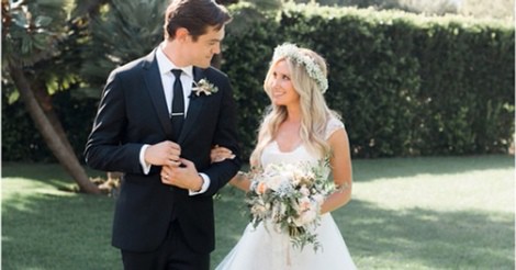 Ashley Tisdale y Christopher French el día de su boda
