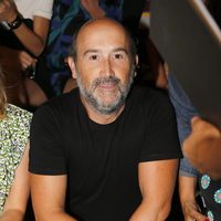 Javier Cámara en el desfile de Davidelfín en Madrid Fashion Week primavera/verano 2015