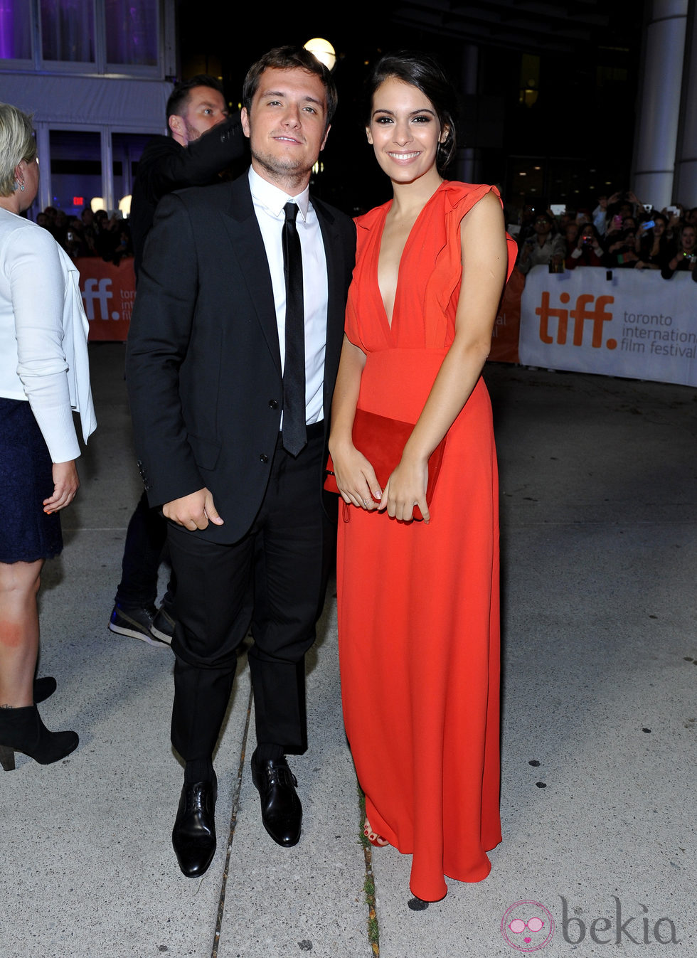 Claudia Traisac y Josh Hutcherson en el Festival de Cine de Toronto 2014