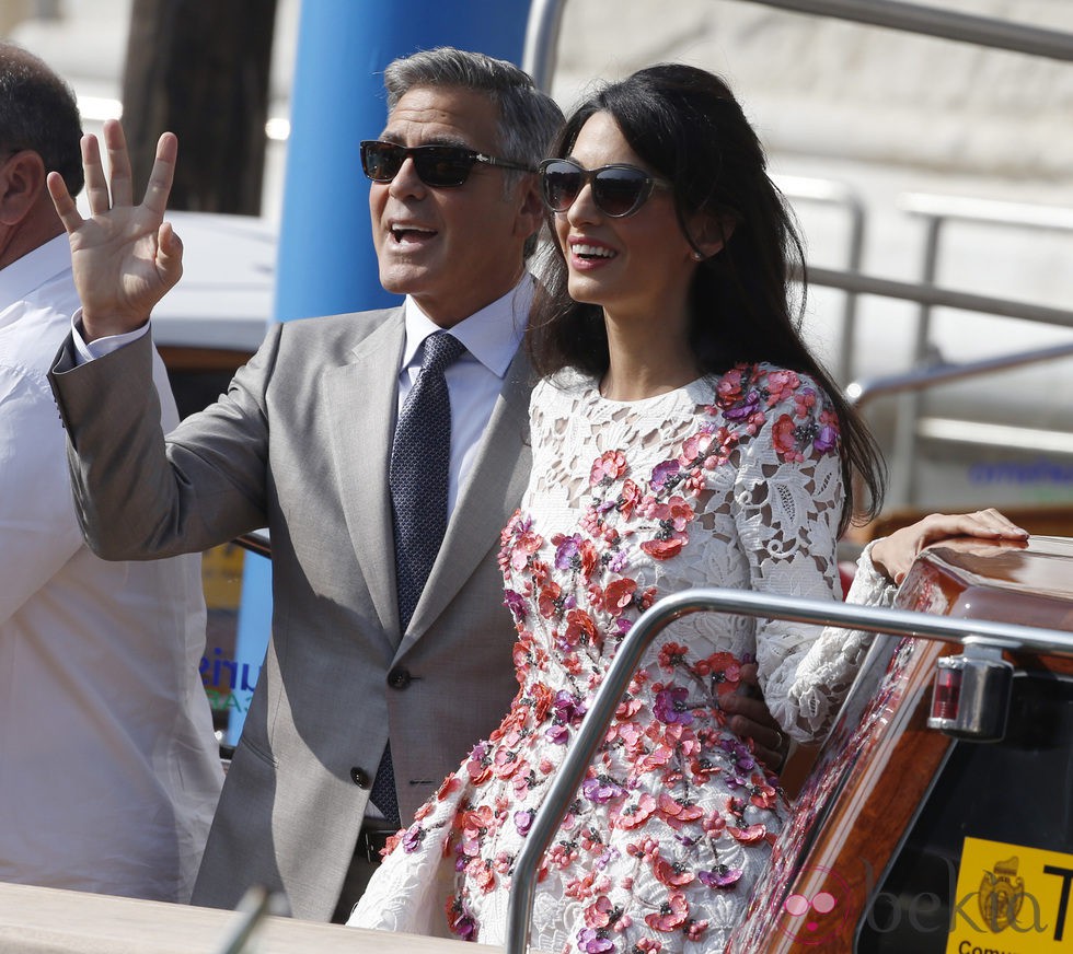 El recién casado George Clooney junto a Amal Alamuddin en Venecia