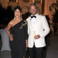 Carmen Lomana y Edmond Fokker en los Premios Escaparate de Sevilla