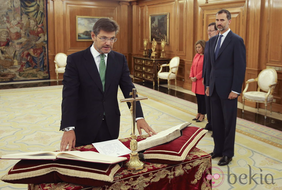 Rafael Catalá jura como ministro de Justicia frente al Rey Felipe VI
