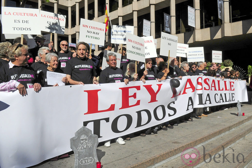 Juanjo Puigcorbe en la manifestación de actores contra la Ley Lasalle