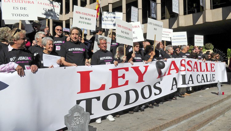 Juanjo Puigcorbe en la manifestación de actores contra la Ley Lasalle