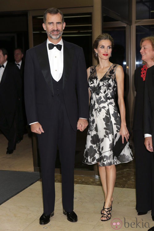 El Rey Felipe VI y la Reina Letizia en los Premios Mariano de Cavia 2014