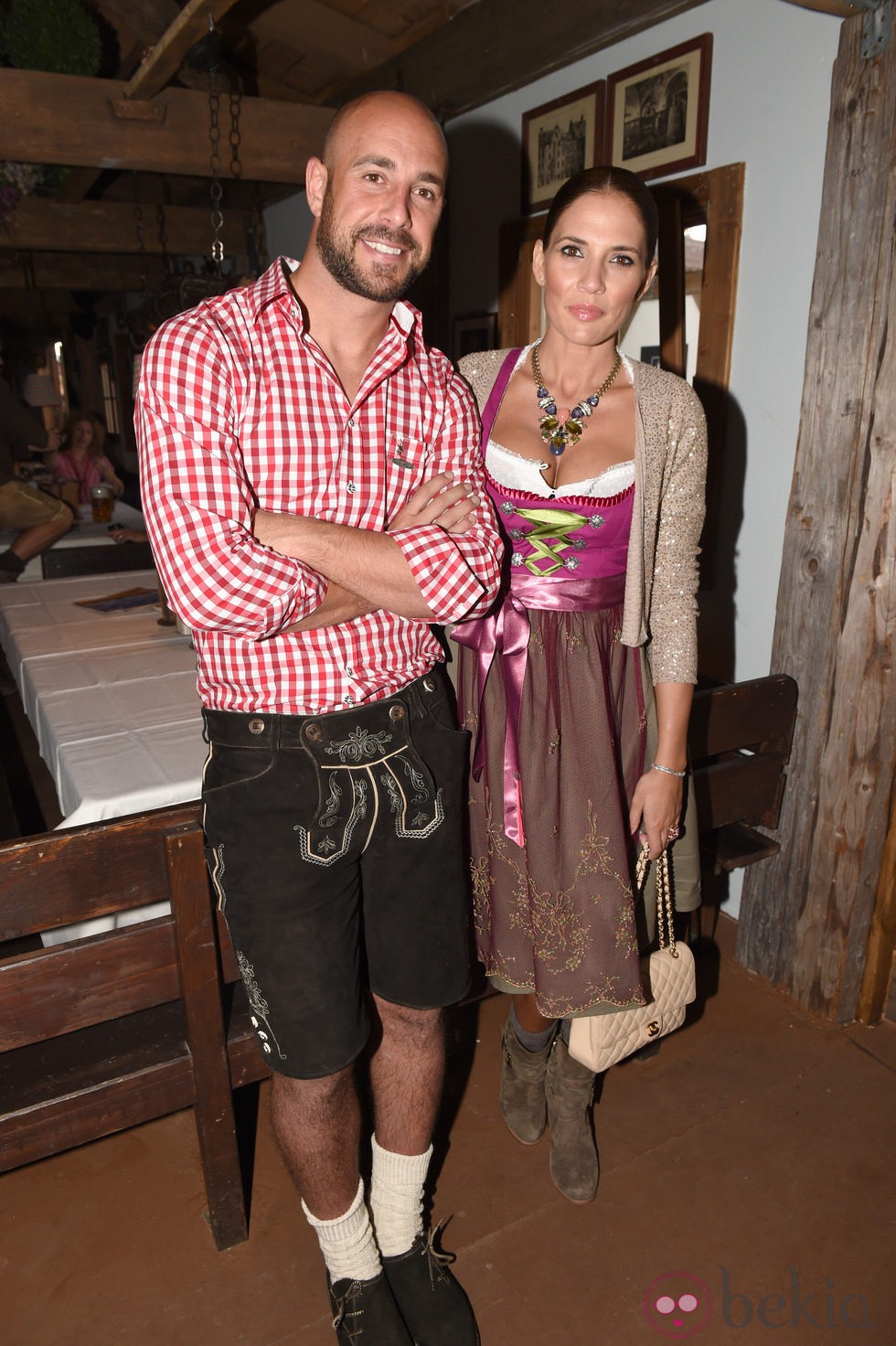 Pepe Reina y Yolanda Ruiz en la Oktoberfest 2014