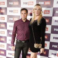 Topacio Fresh con su marido Israel Cotes en la presentación del canal Fox Life