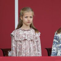 La Princesa Leonor y la Infanta Sofía en su primer Día de la Hispanidad 2014