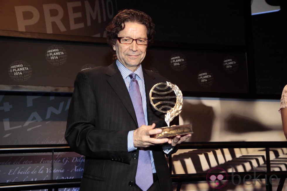 Jorge Zepeda, ganador del Premio Planeta 2014