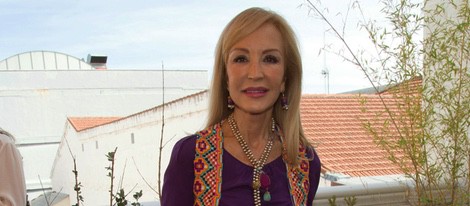 Carmen Lomana en la fiesta de aniversario de un hotel
