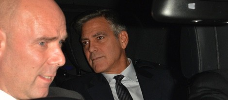 George Clooney llegando a la fiesta de celebración de su boda en Londres