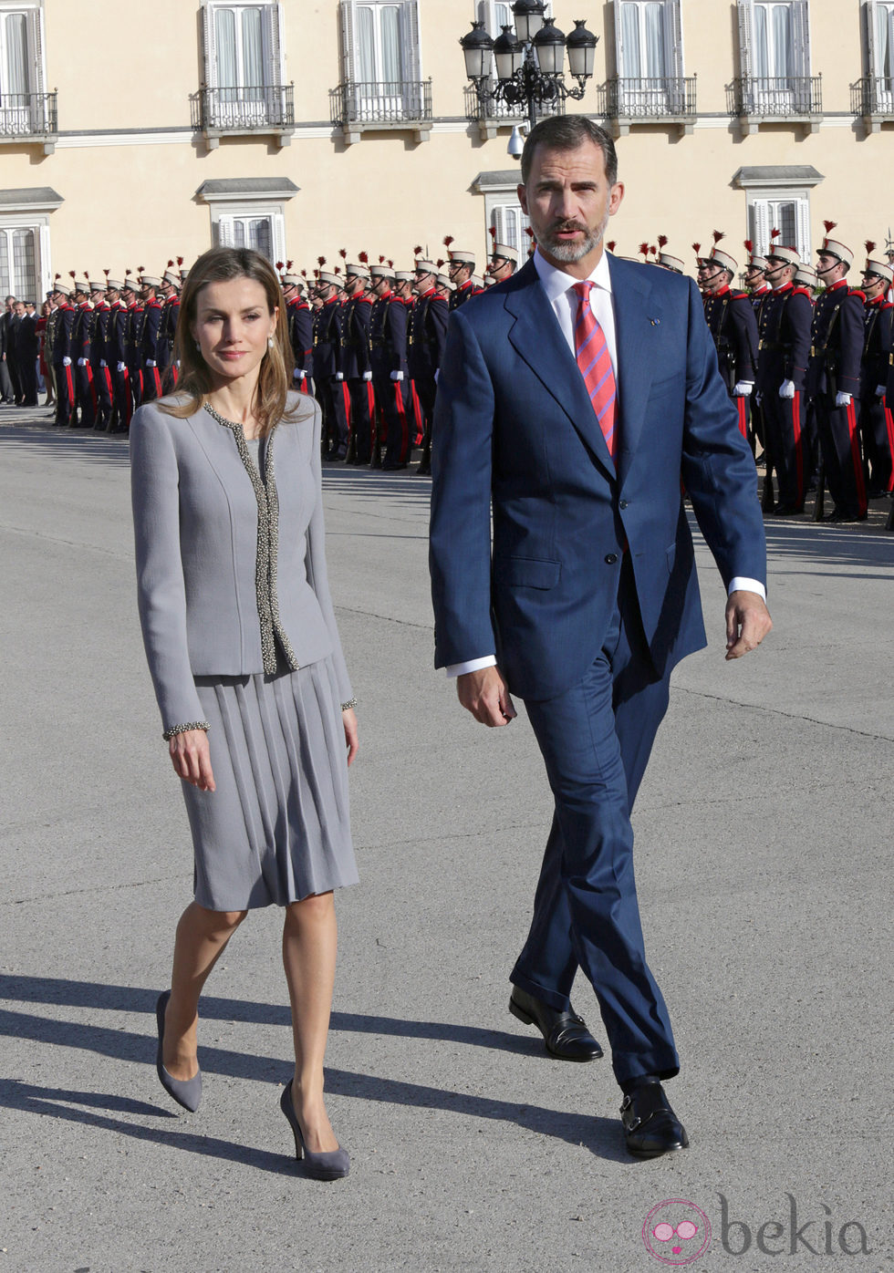 Los Reyes Felipe y Letizia antes de recibir a la Presidenta de Chile Michelle Bachelet