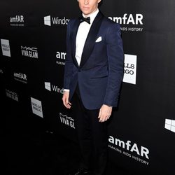 Eddie Redmayne en la 'AmfAR Inspiration Gala' 2014 en Hollywood