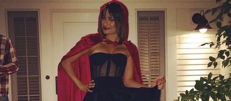 Lea Michele disfrazada de Caperucita Roja para Halloween 2014