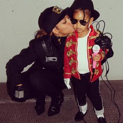 Beyoncé y Blue Ivy se disfrazan de Janet y Michael Jackson por Halloween