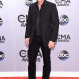 Chris Carmack en la entrega de los premios CMA Awards 2014