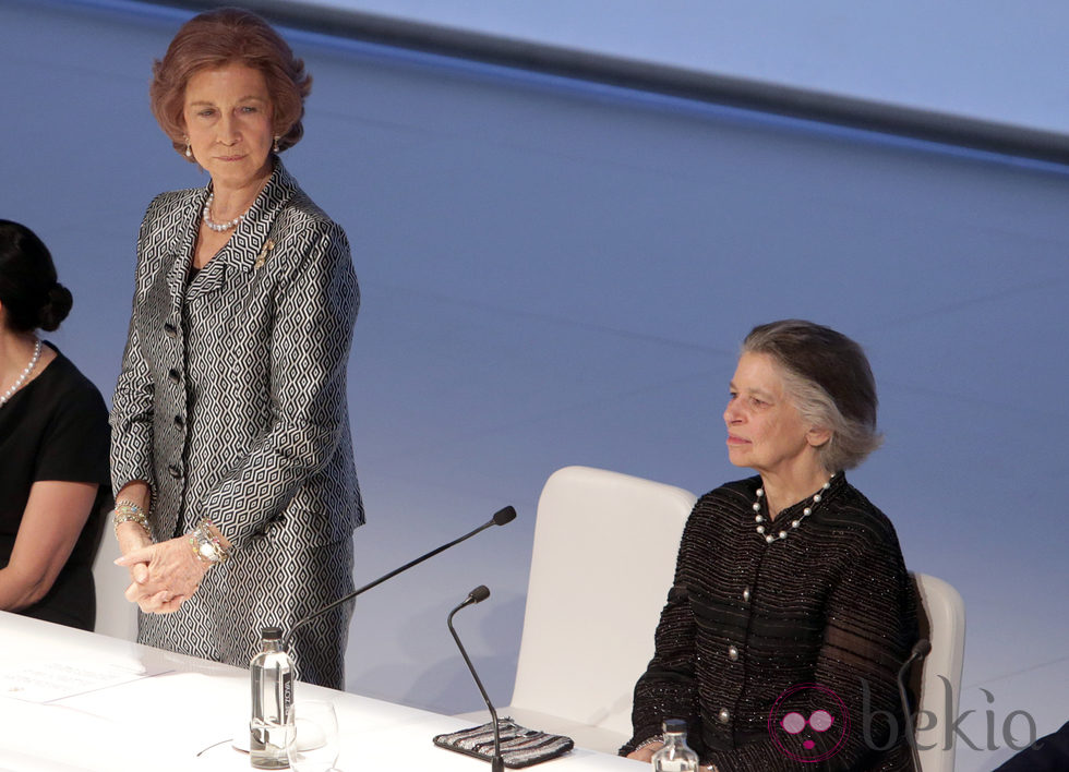 La Reina Sofía e Irene de Grecia en la entrega del Premio BMW de Pintura 2014