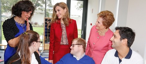 La Reina Letizia visita Casa dos Marcos en su primer viaje oficial a Portugal como Reina