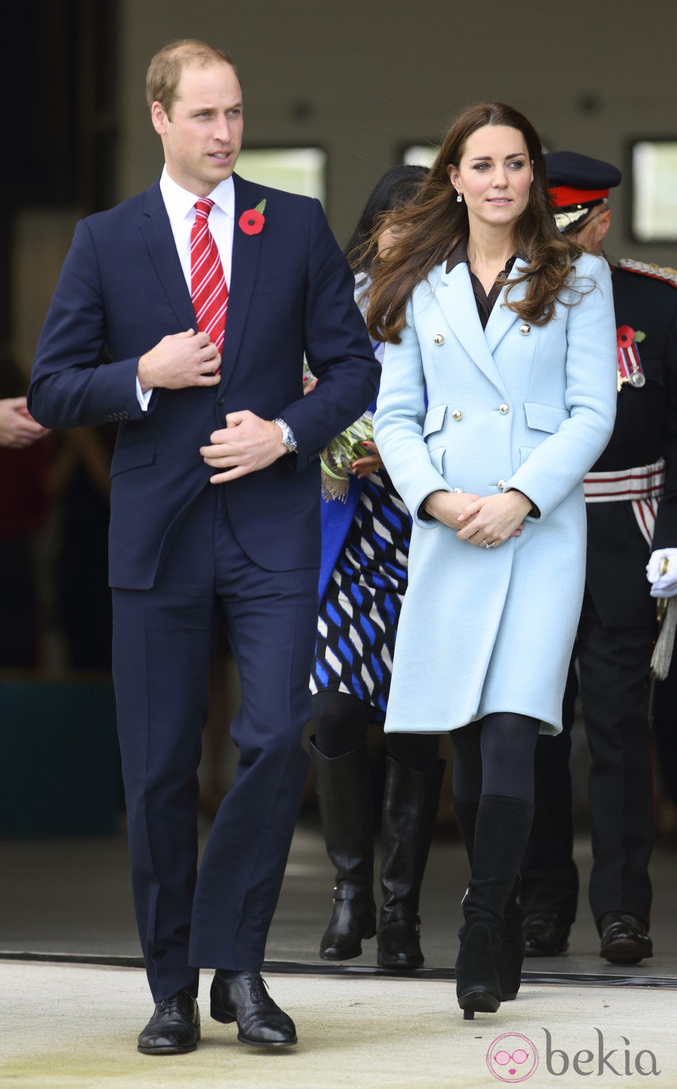 El Príncipe Guillermo y Kate Middleton visitan una refinería en Gales