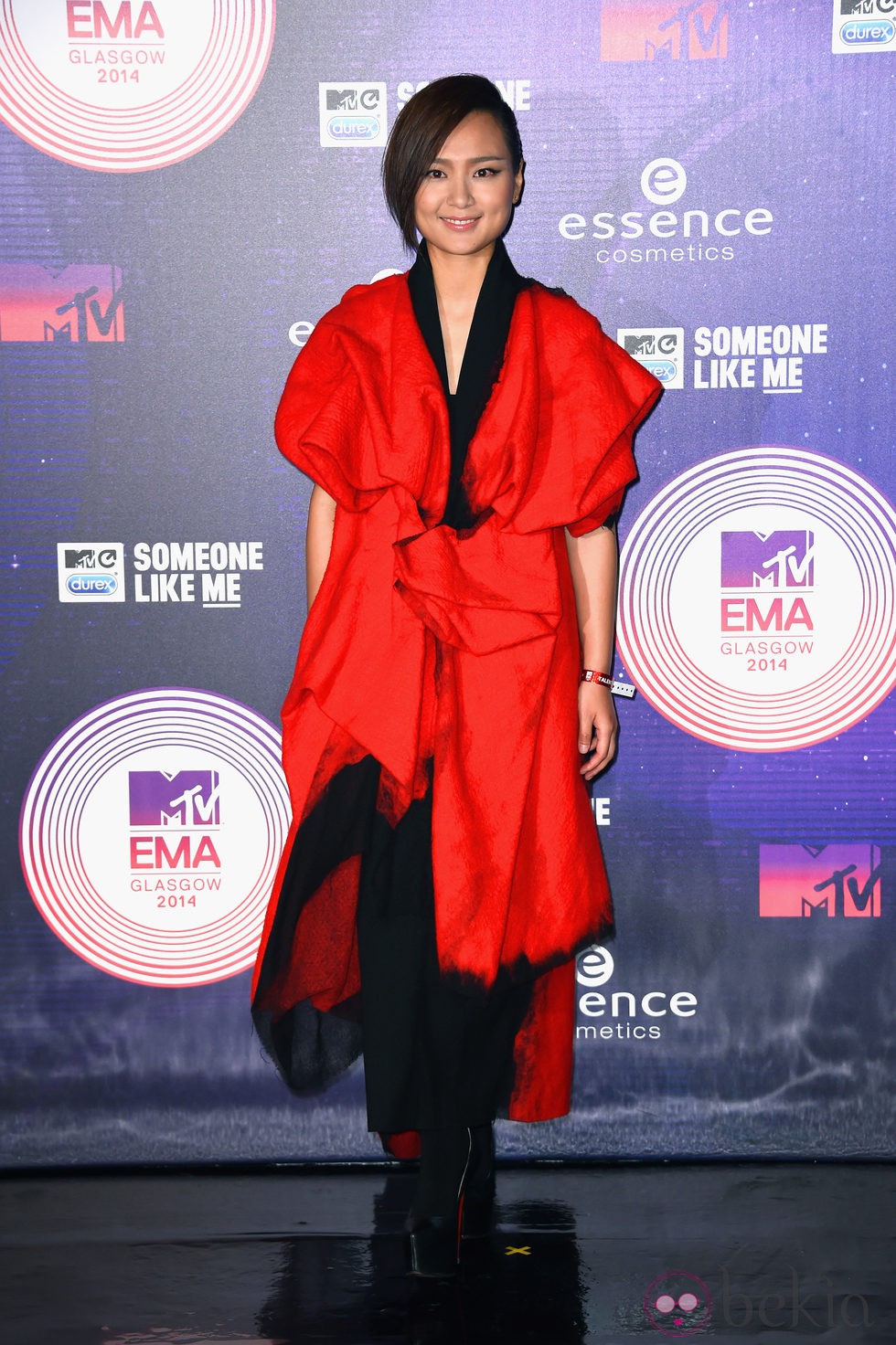 Bibi Zhou en los MTV EMA 2014
