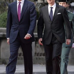 El Rey Felipe VI y el Rey Felipe de Bélgica en la primera visita a Bélgica de Felipe y Letizia como Reyes