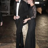 Los Duques de Cambridge en la Royal Variety Performance 2014