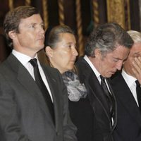 Pedro y Cristina de Borbón-Dos Sicilias, Alfonso Díez y el Duque de Húescar en el funeral de la Duquesa de Alba