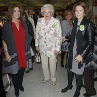 Ana Botella, la Infanta Pilar y Pina Sánchez Errázuriz en la inauguración del Rastrillo Nuevo Futuro