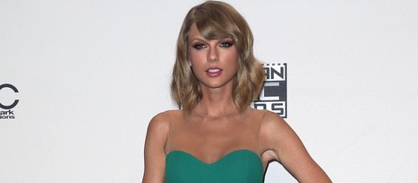 Taylor Swift en los American Music Awards 2014