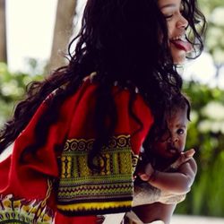 Rihanna con su primo Majesty