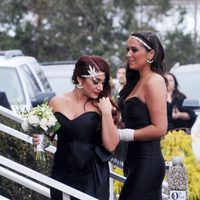 Samantha Giancola y Deena Cortese llegando a la boda de Snooki