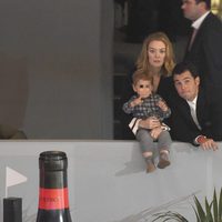 Marta Ortega y Sergio Álvarez con su hijo Amancio en la Madrid Horse Week 2014