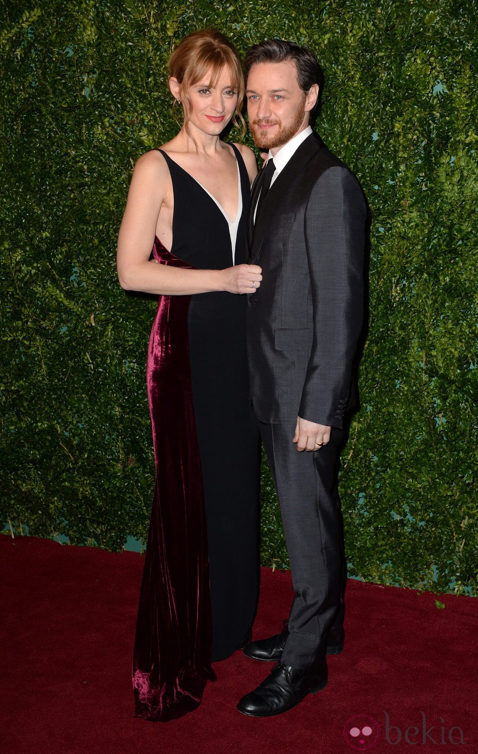 Anne Marie Duff y James McAvoy en los Evening Standard Theatre Awards 2014