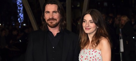 Christian Bale y Maria Valverde en el estreno mundial de 'Exodus' celebrado en Londres