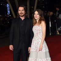 Christian Bale y Maria Valverde en el estreno mundial de 'Exodus' celebrado en Londres