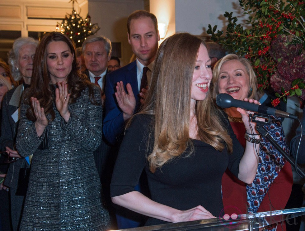 Hillary y Chelsea Clinton con los Duques de Cambridge en un acto de la Fundación Clinton