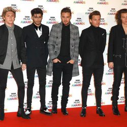 One Direction en la entrega de los BBC Music Awards 2014