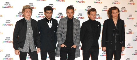 One Direction en la entrega de los BBC Music Awards 2014