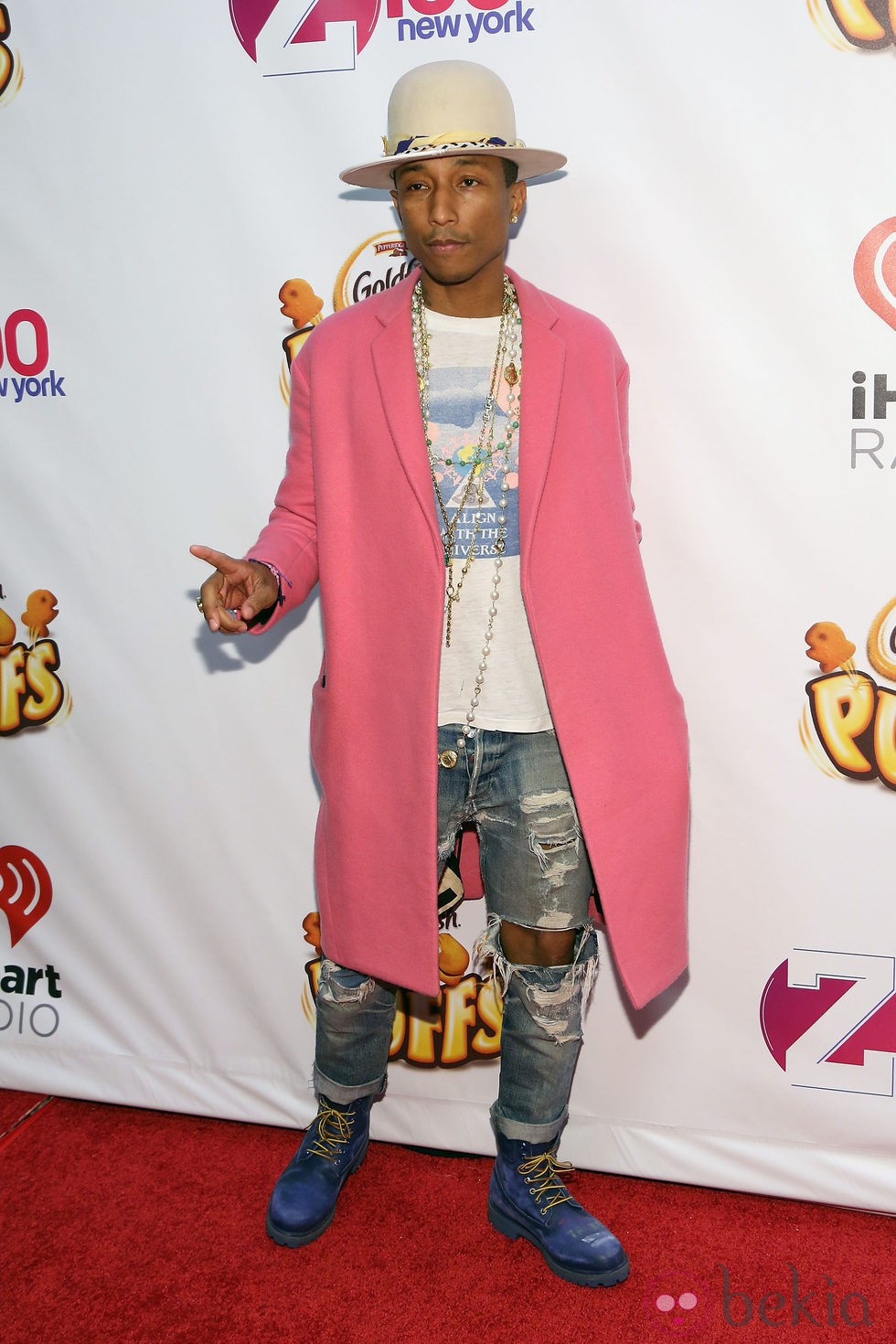 Pharrell Williams acude al Jingle Ball 2014 en Nueva York