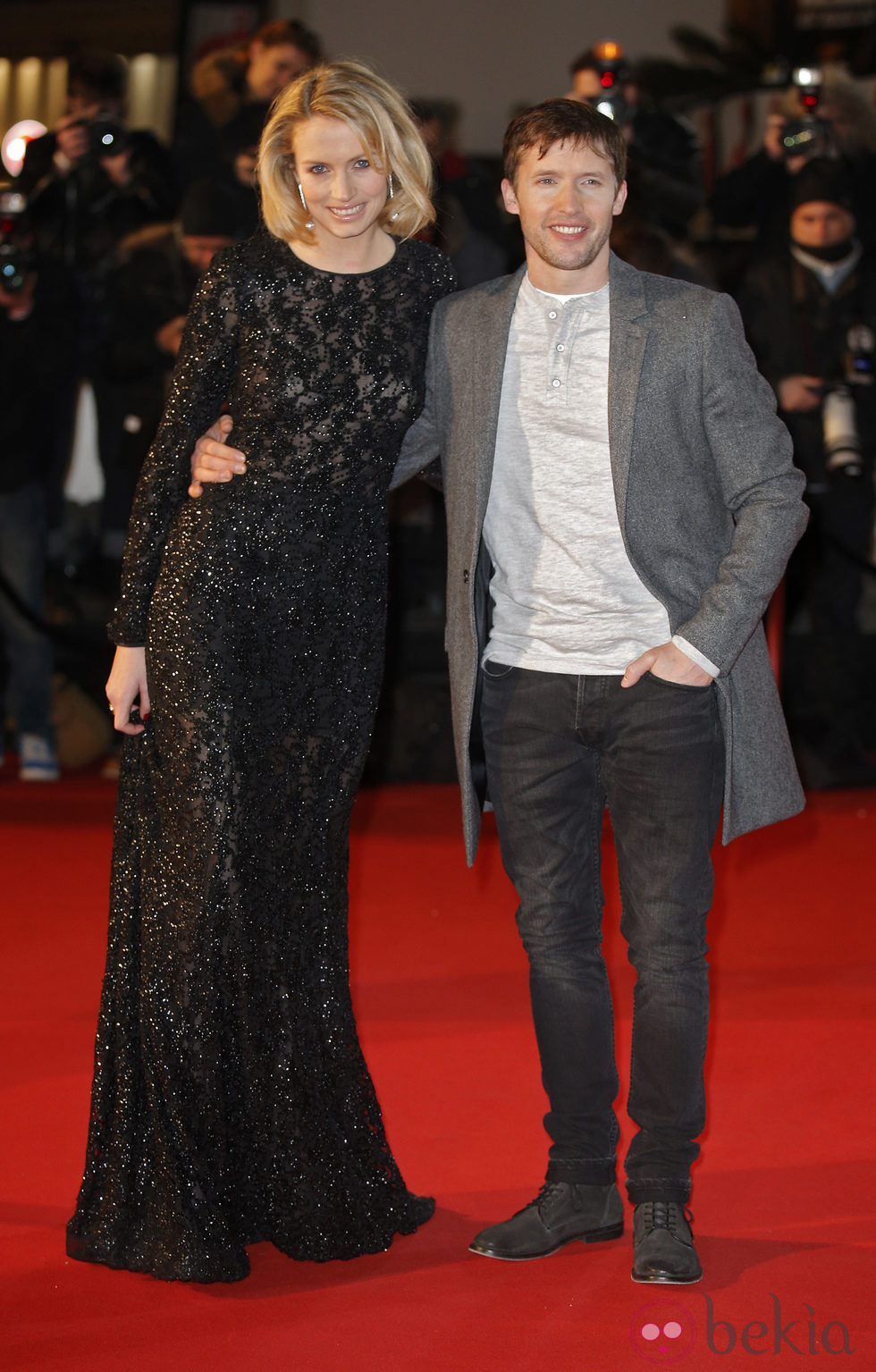 James Blunt y Sofia Wellesley en la entrega de los premios NRJ Awards 2013