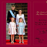Los Reyes Felipe y Letizia, la Princesa Leonor y la Infanta Sofía felicitan la Navidad 2014