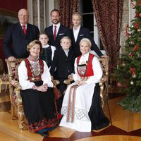 La Familia Real Noruega posa por Navidad 2014