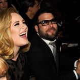 Adele y Simon Konecki en los 54º Premios Grammy