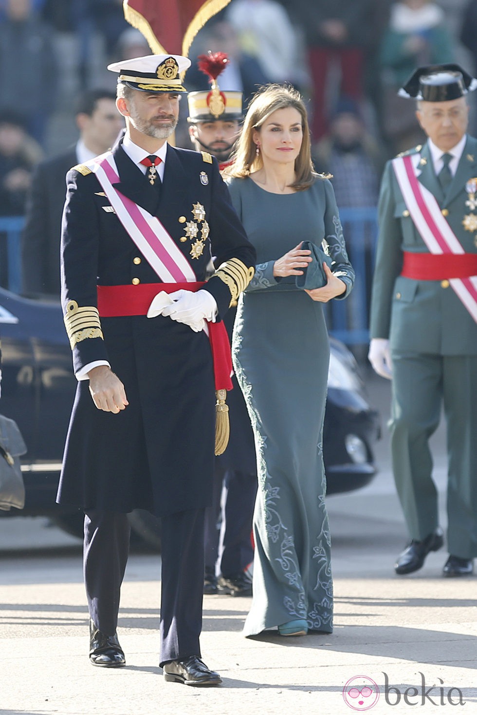 Los Reyes Felipe y Letizia llegando a la Pascua Militar 2015