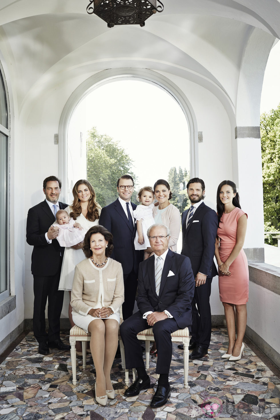 La Familia Real Sueca felicitando el año 2015